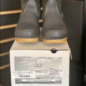 No 6 Shearling lined clog boots
